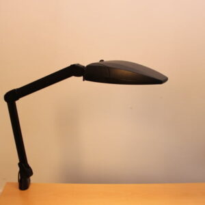 Luxo Calypso bordlampe med klemme - sort