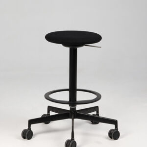 Lapalma skammel på hjul - sort vævet uld