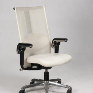 HÅG H09 Inspiration konferencestol med armlæn - cremehvid læder/mesh