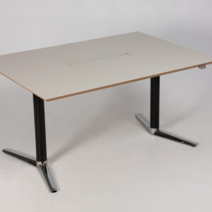 Fumac Switch hæve sænkebord linoleum 140 cm