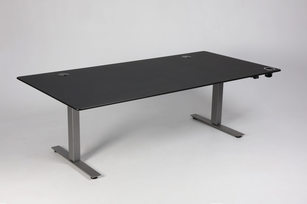 stort hæve sænkebord