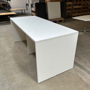 Højbord med afskærmning - hvid laminat