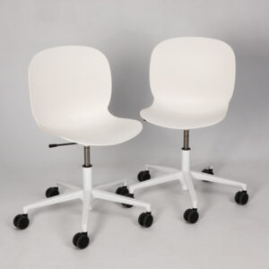 2 stk. RBM Noor 6070S konferencestole på hjul - hvid PP