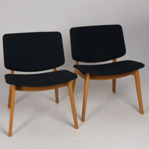 2 stk. Magnus Olesen Freya loungestole - eg/mørkeblå