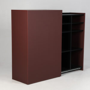 Højrevendt udtræksskab - bordeaux laminat