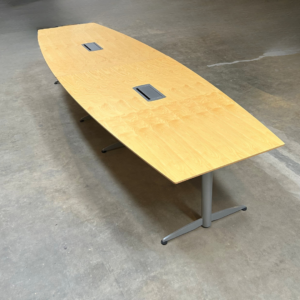 EFG konferencebord til 10-14 personer - birk/gråt stel