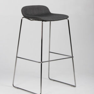 grå barstol