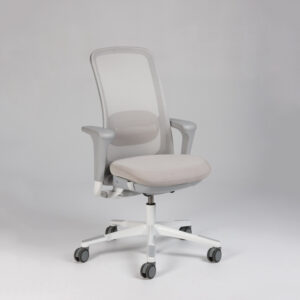 HÅG SoFi 7500 kontorstol med armlæn - lys beige meleret