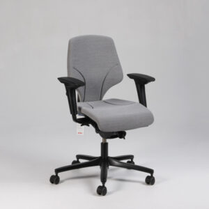 Giroflex 64-3078 kontorstol med armlæn - grå Steelcut