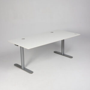 Montana HiLow hæve sænkebord - hvid laminat