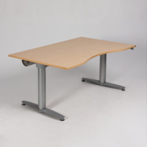 Kinnarps Serie (T) hæve sænkebord med mavebue - birk/gråt stel